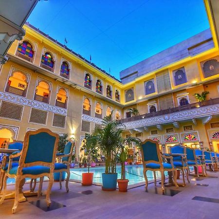 Nirbana Palace - A Heritage Hotel And Spa Jaipur Eksteriør bilde