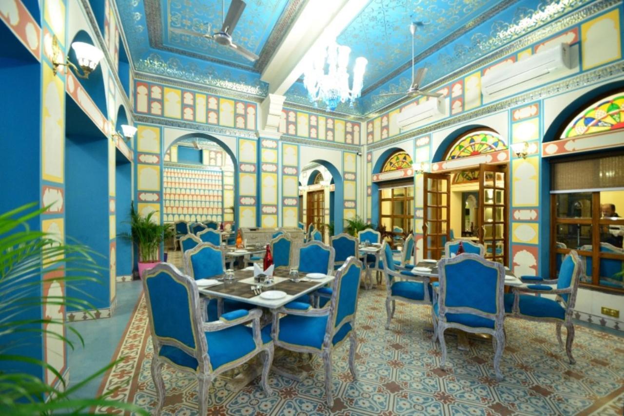 Nirbana Palace - A Heritage Hotel And Spa Jaipur Eksteriør bilde