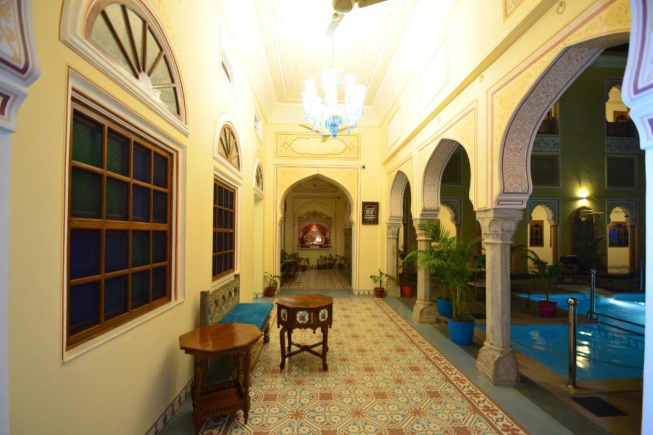 Nirbana Palace - A Heritage Hotel And Spa Jaipur Eksteriør bilde