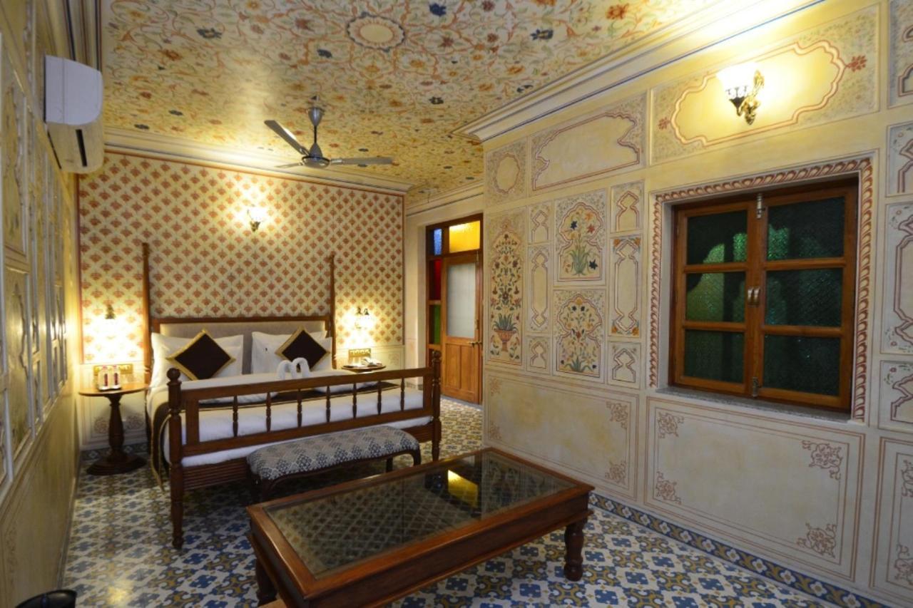 Nirbana Palace - A Heritage Hotel And Spa Jaipur Eksteriør bilde