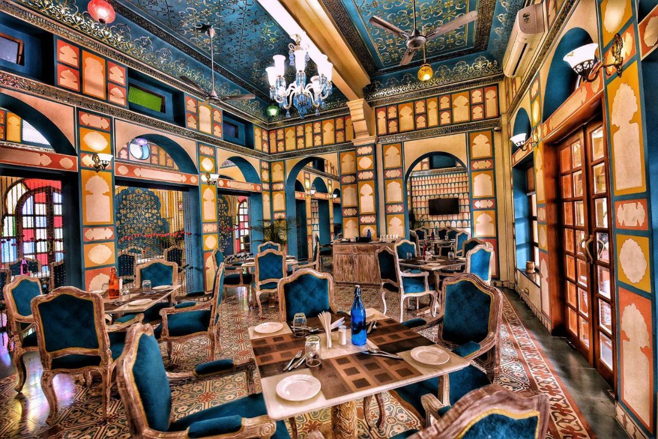 Nirbana Palace - A Heritage Hotel And Spa Jaipur Eksteriør bilde